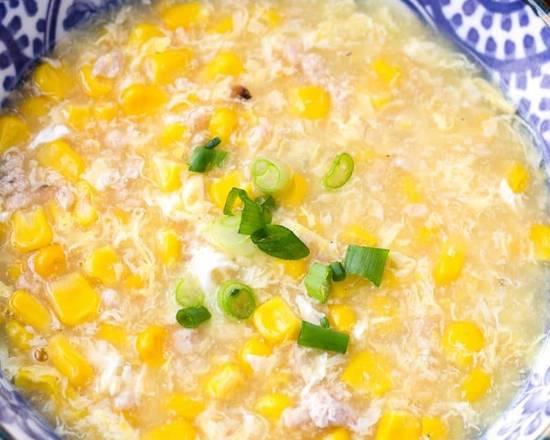 Order Chicken Corn Soup food online from Green Leaf Restaurant store, Fairview on bringmethat.com