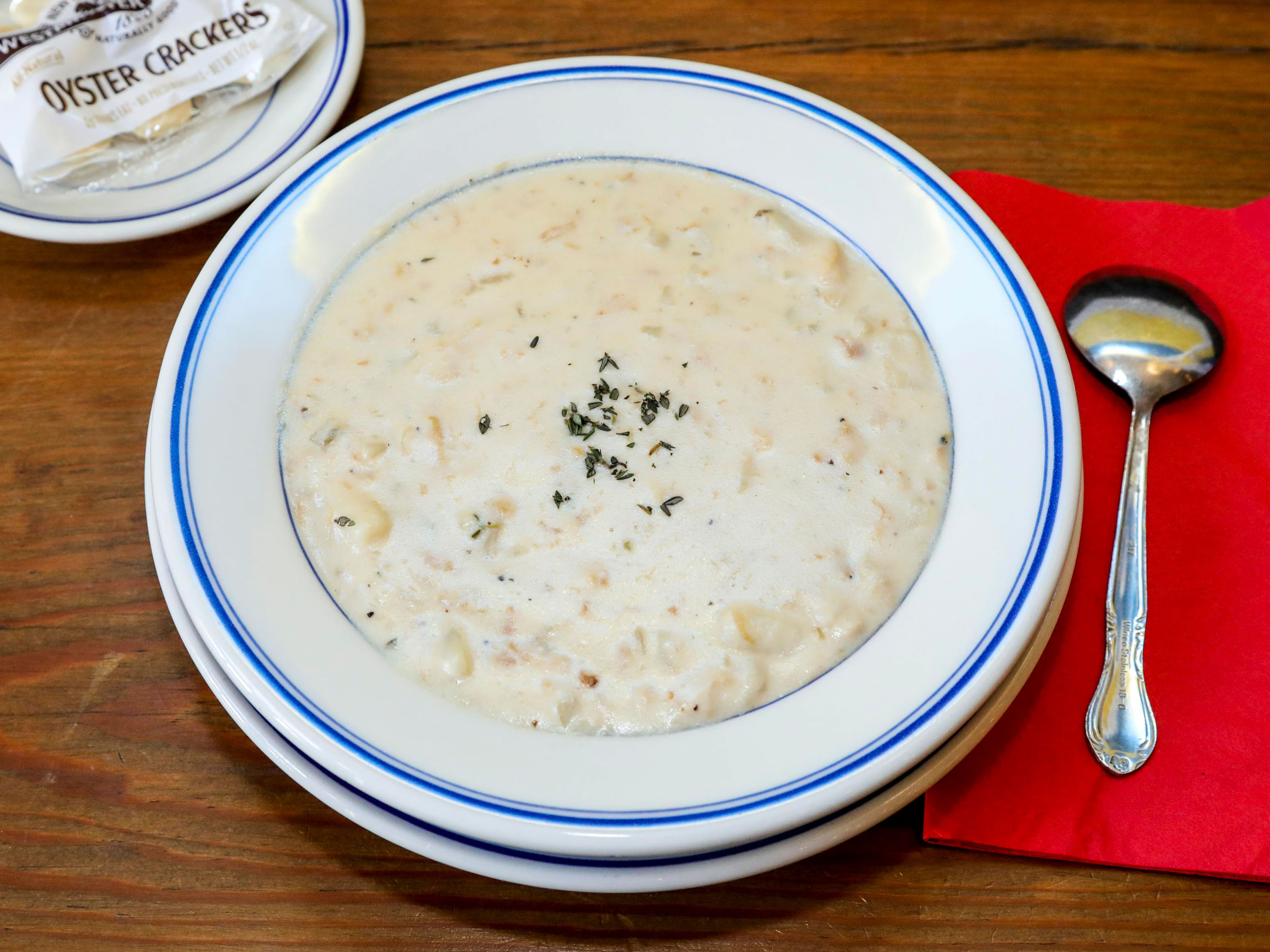 Order New England Chowdah food online from Red Hook Lobster Pound store, Brooklyn on bringmethat.com