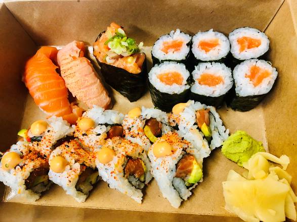 Order Salmon zukushi set food online from Izakaya Kichinto Restaurant store, Portland on bringmethat.com