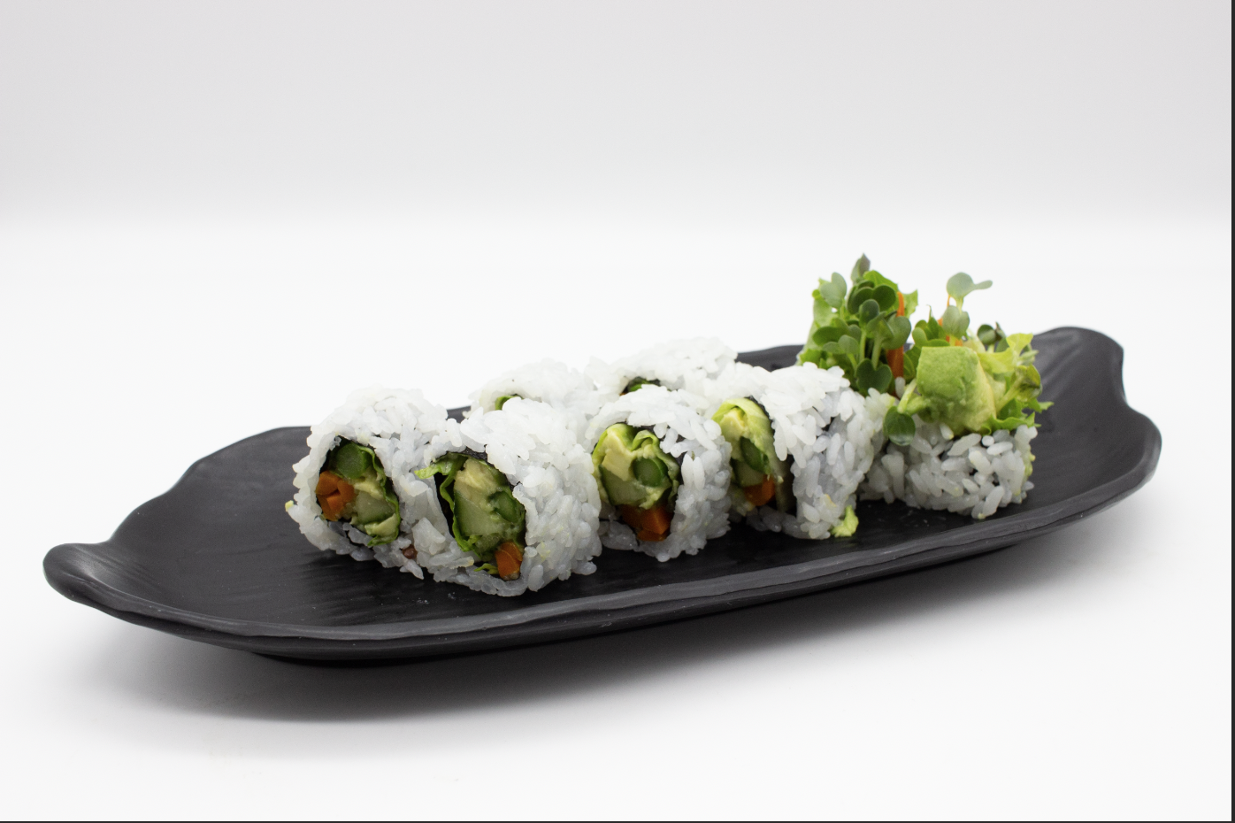 Order Vegetable Roll food online from Sushiaru store, Victorville on bringmethat.com