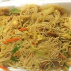 Order 32. Vegetable Chow Mei Fun food online from Hudson Buffet store, Fishkill on bringmethat.com