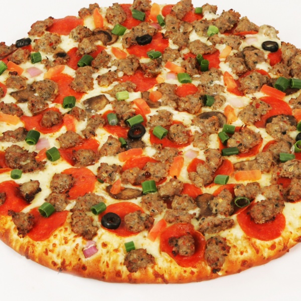 Order Creamy Garlic Combo Pizza food online from Magoo Pizza store, Campbell on bringmethat.com