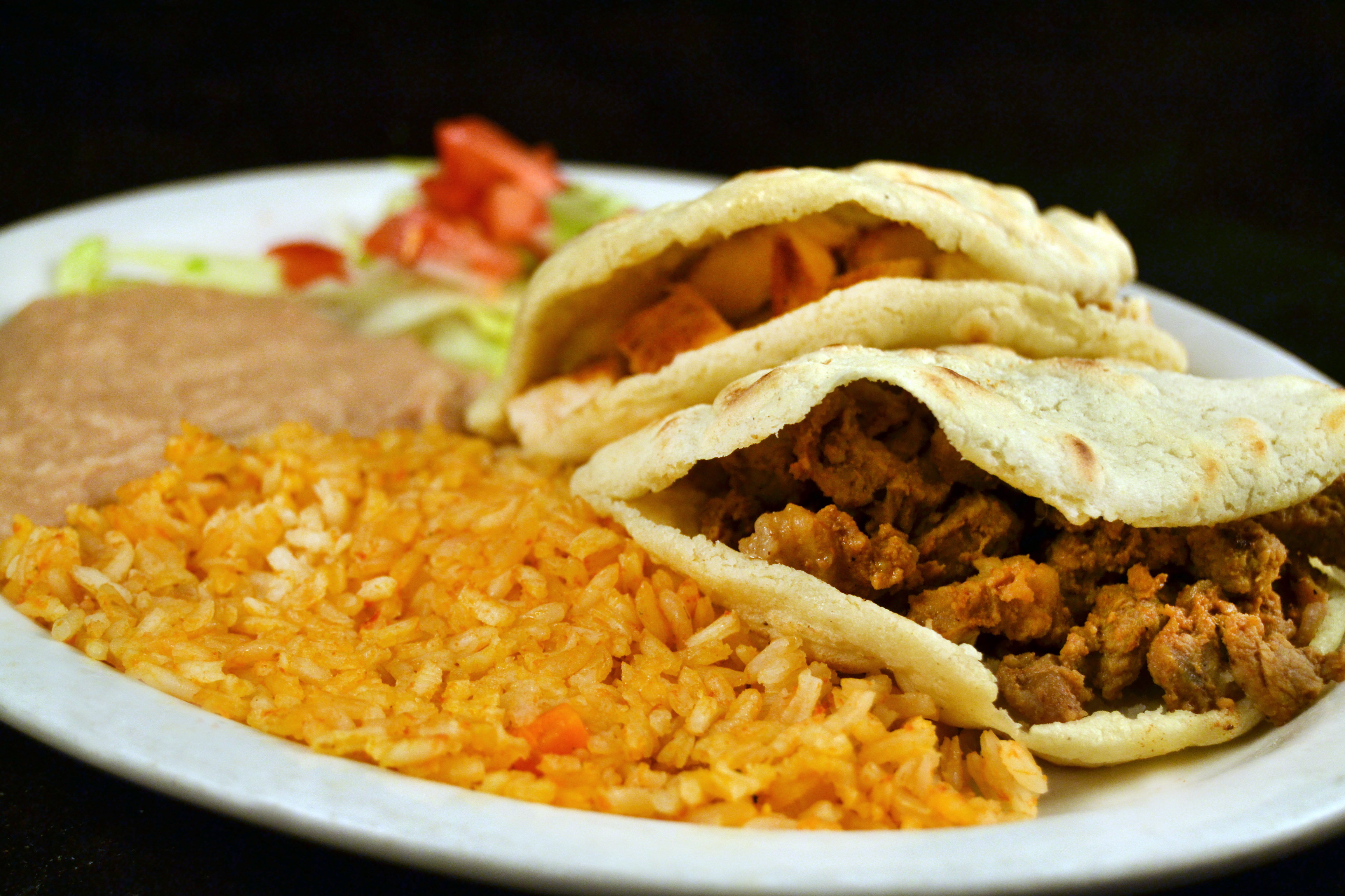 Order Gorditas food online from Mi Comal Mexican Restaurant store, Irving on bringmethat.com
