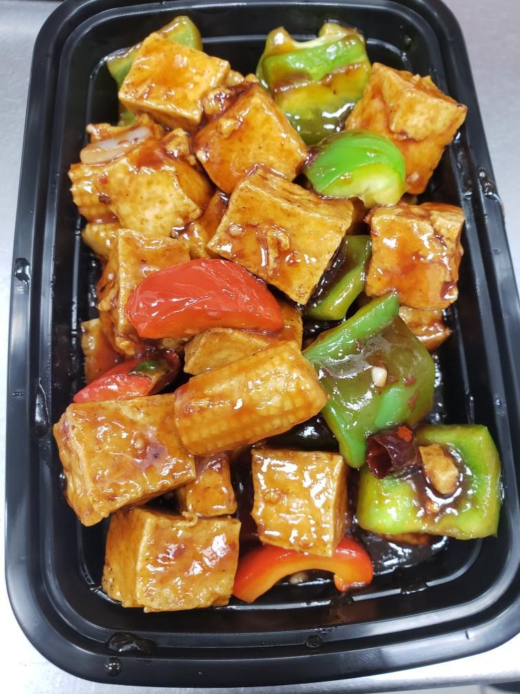 Order 32. General Tso's Tofu food online from King Wok Gourmet Asian store, Chicago on bringmethat.com
