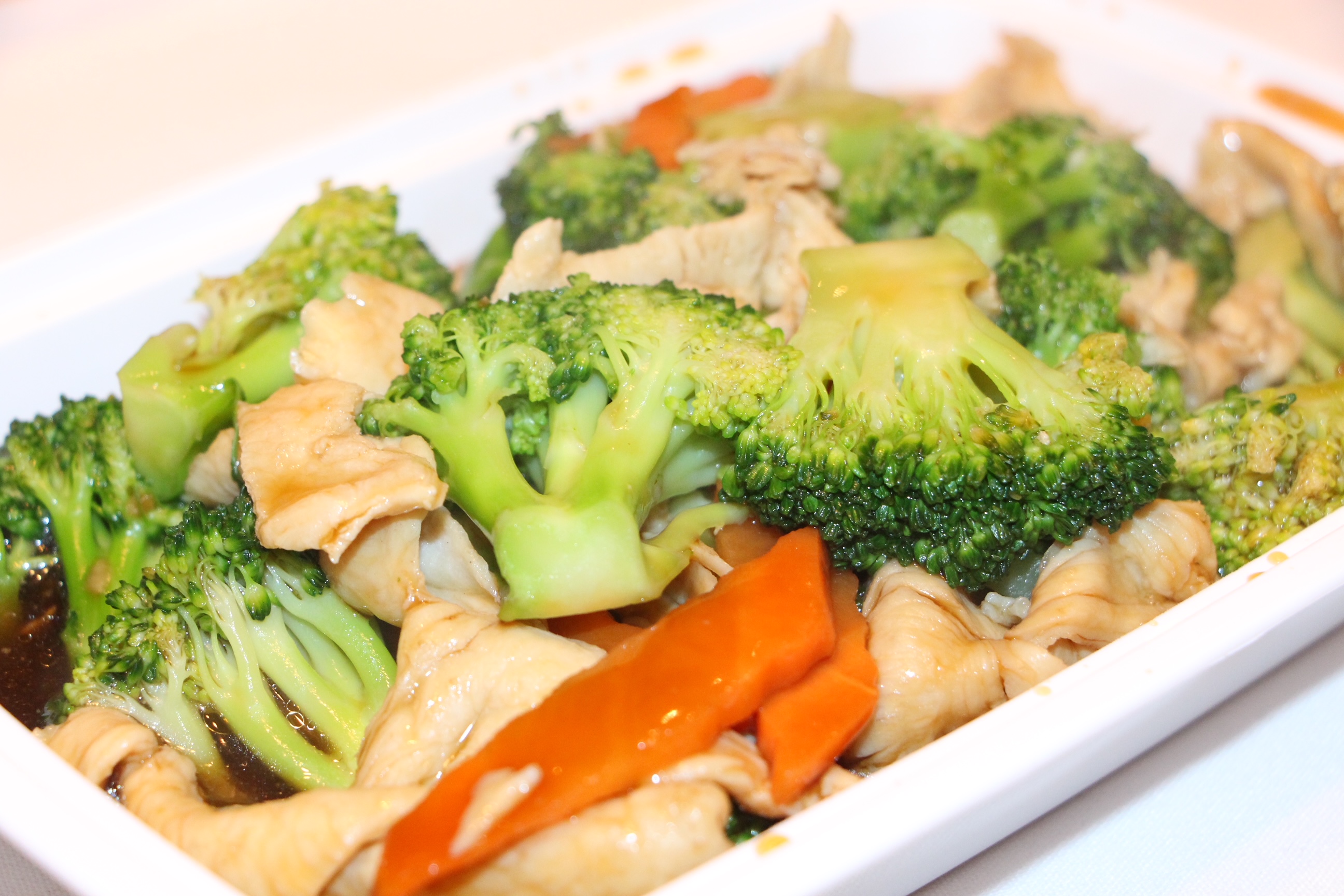Order E06. Chicken with Broccoli food online from Nani Restaurant store, Madison on bringmethat.com