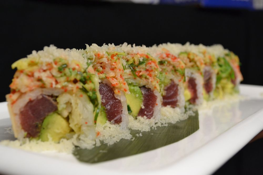 Order Green Forest Roll food online from Nagoya sushi store, Brooklyn on bringmethat.com