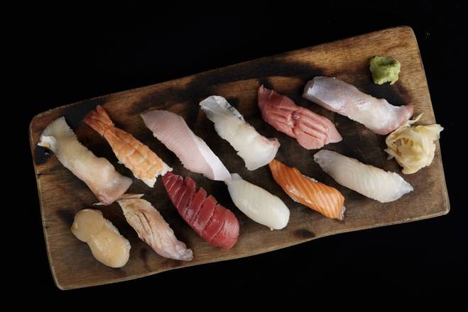 Order Premium Sushi Moriawase (12pcs) 프리미엄 스시 모리아와세  food online from Izakaya Kumade store, Palisades Park on bringmethat.com
