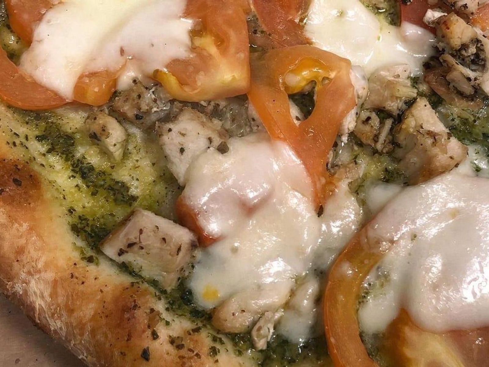 Order Pesto Chicken (Nut Free) food online from Lisa's Family Pizzeria store, Wakefield on bringmethat.com