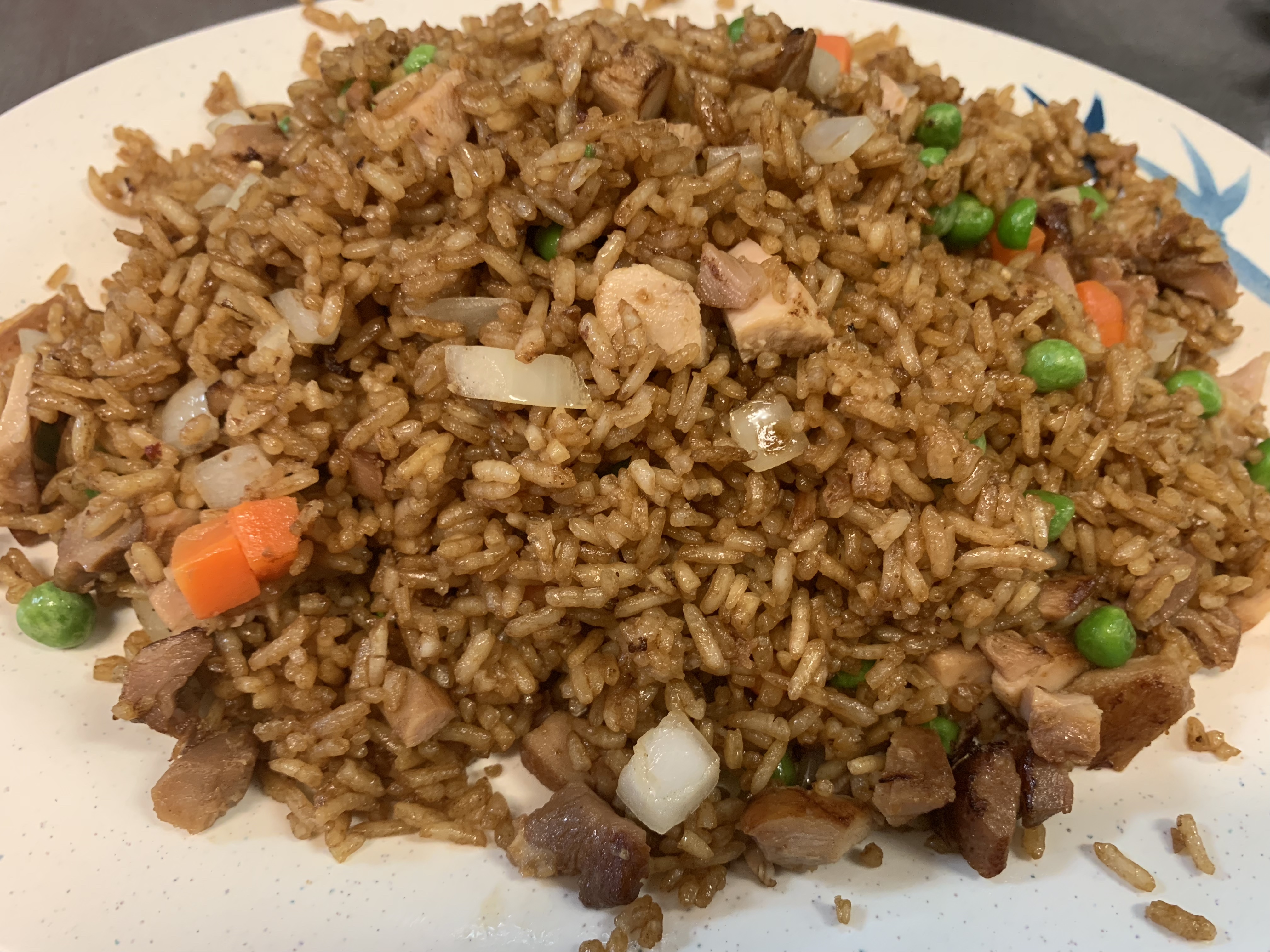 Order 16a. Roast Chicken Fried Rice food online from Tsing Tao Chinese Cuisine store, Mesa on bringmethat.com