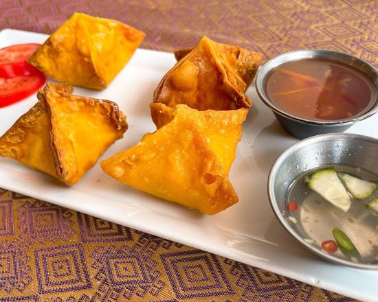 Order Aroma Cheese Crab Rangoon food online from Aroma Royal Thai Cuisine store, Franklin Township on bringmethat.com