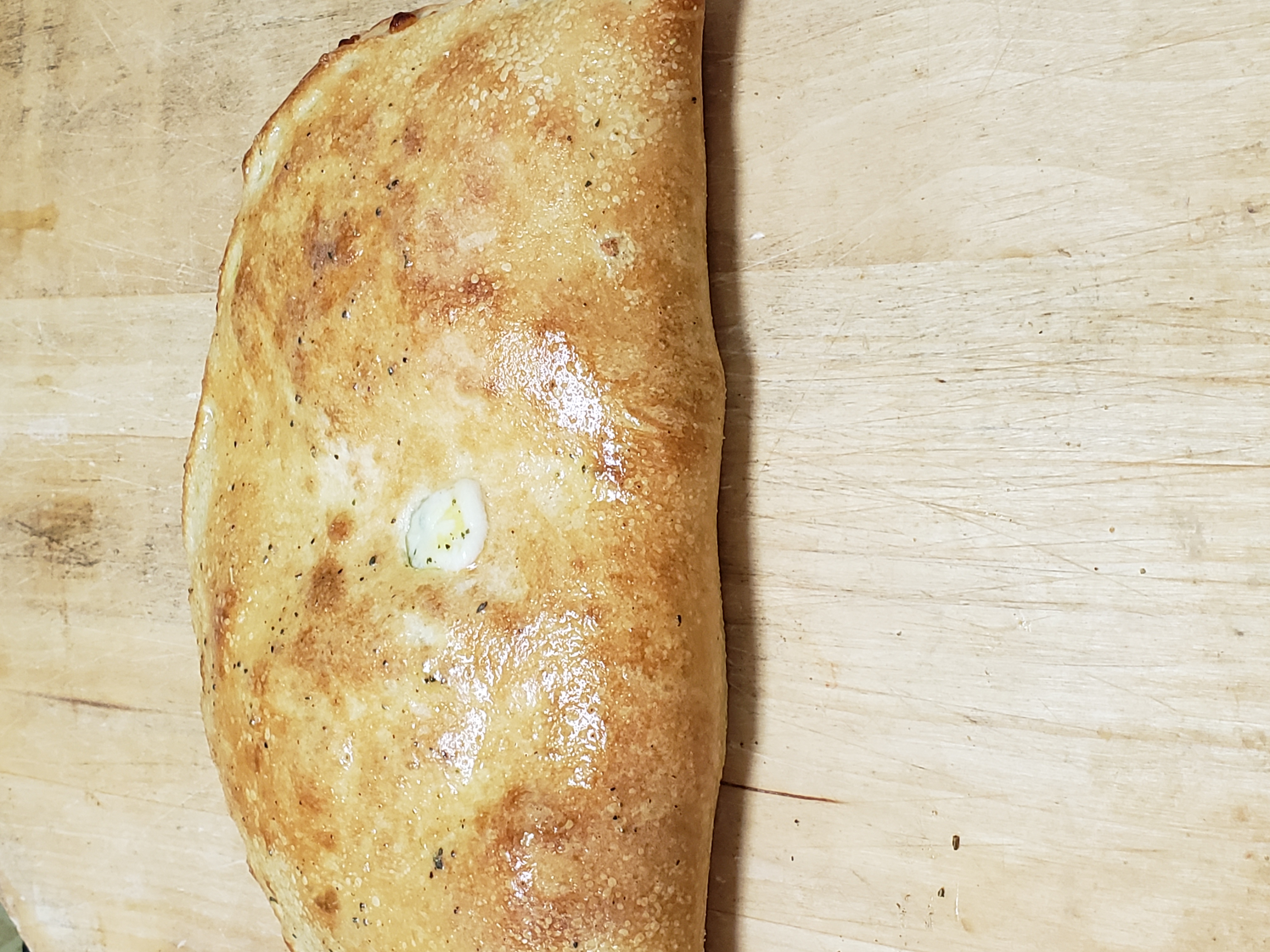 Order Vegetarian Calzone food online from Illianos Pizza store, Clemmons on bringmethat.com