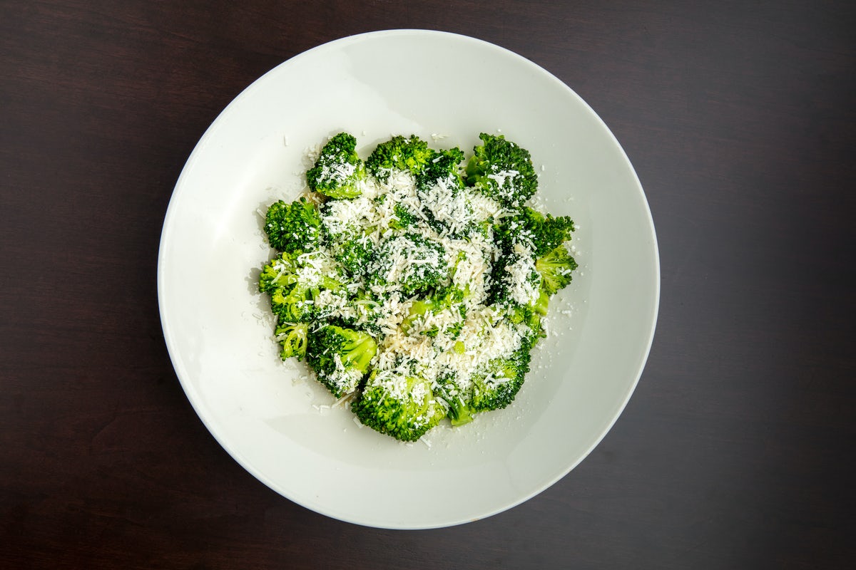 Order Small Broccoli (Serves 1-2) food online from The Old Spaghetti Factory store, Chesterfield on bringmethat.com