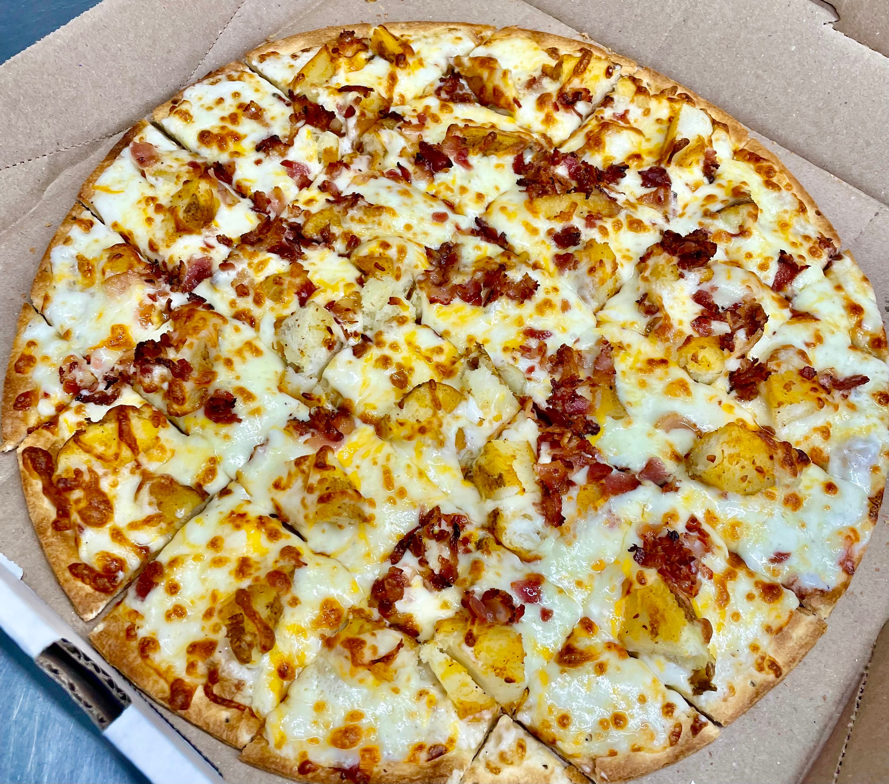 Order Baked Potato Pizza - Small 9" food online from Jimmy's Pizza store, Cold Spring on bringmethat.com