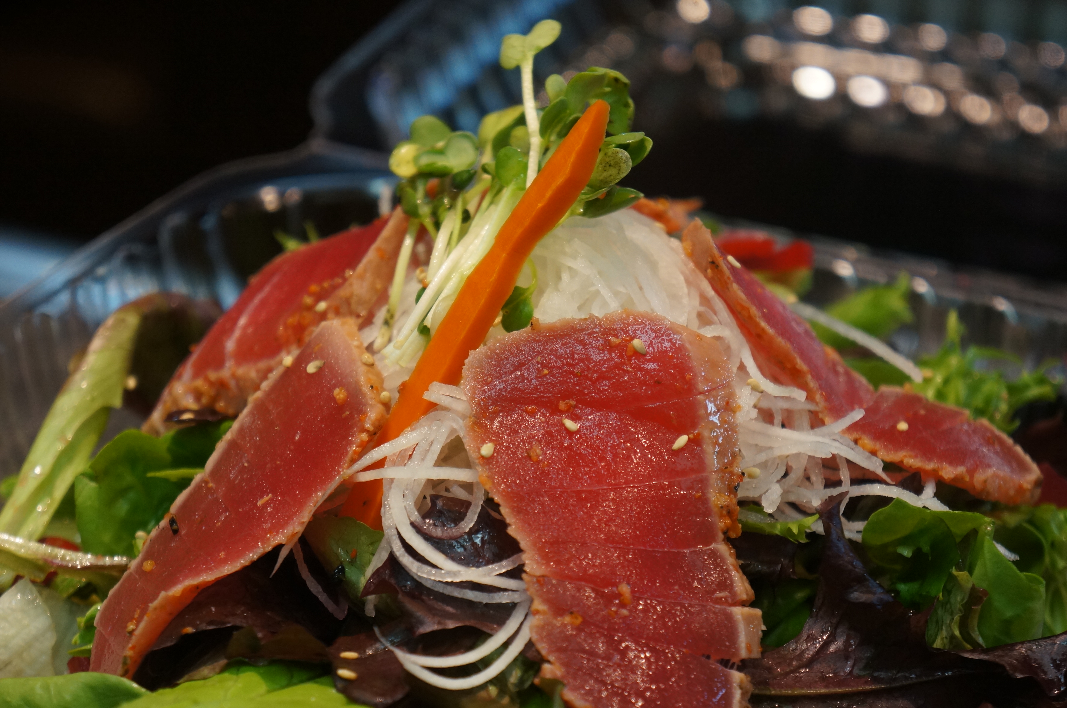 Order Tuna Tataki Sashimi Salad food online from Ki Sushi & Sake Bar store, Buena Park on bringmethat.com
