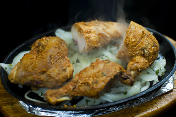 Order Tandoori Chicken food online from Flavor of India store, Burbank on bringmethat.com