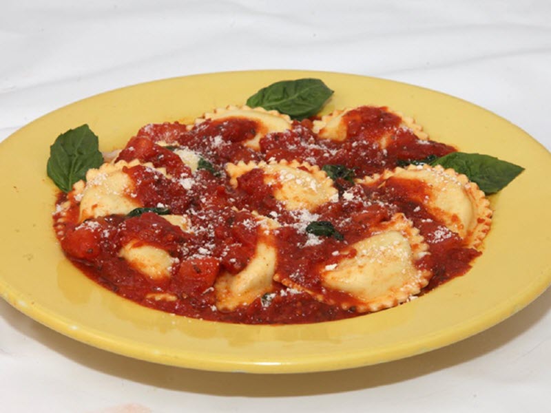 Order Ricotta Cheese Ravioli food online from Pasta House Co store, Brentwood on bringmethat.com