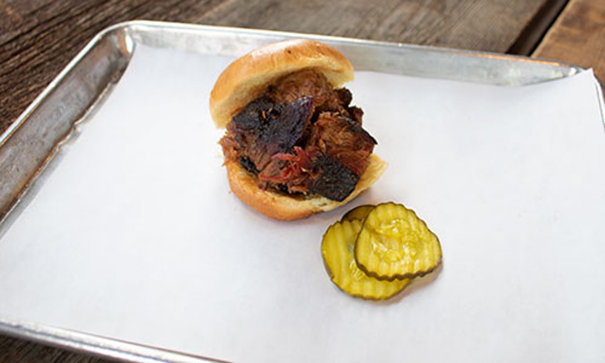 Order Mini Burnt Ends Sandwich food online from Real Urban BBQ store, Vernon Hills on bringmethat.com