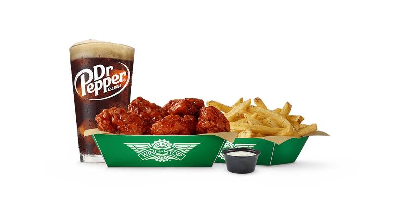 Order Medium 8 pc Wing Combo food online from Wingstop store, Chicago on bringmethat.com