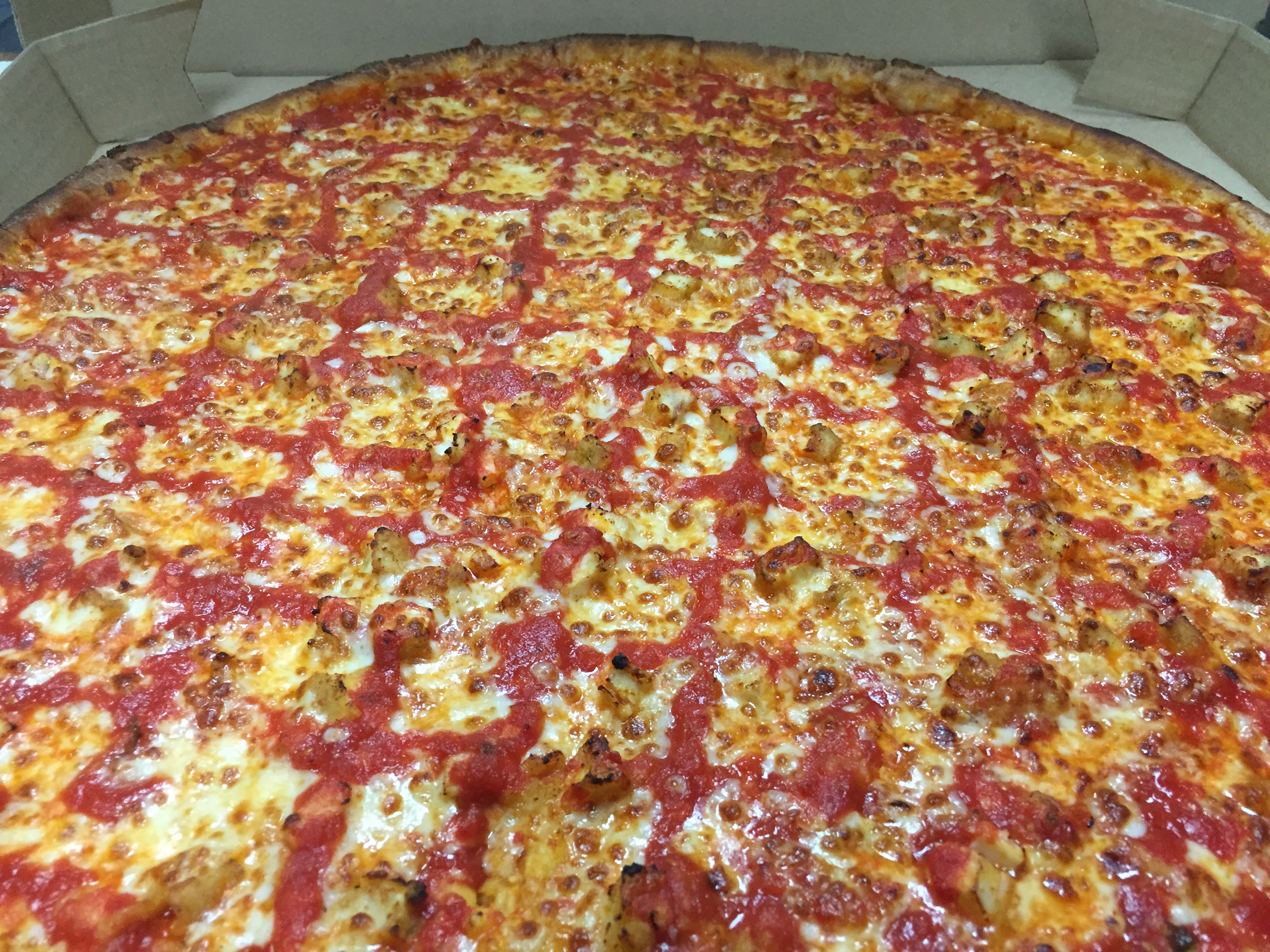 Order 1 Large Cheese Pizza, 10 wings and 2 Liter Soda food online from City Pizza store, Hartford on bringmethat.com