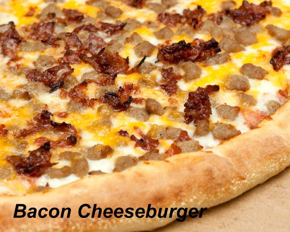 Order Bacon Cheeseburger Pizza - Small 10'' food online from Rockyanos Pizza store, Dallas on bringmethat.com
