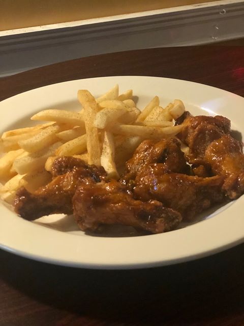 Order Whole Wings Meal food online from De Detroiter-South store, Columbus on bringmethat.com