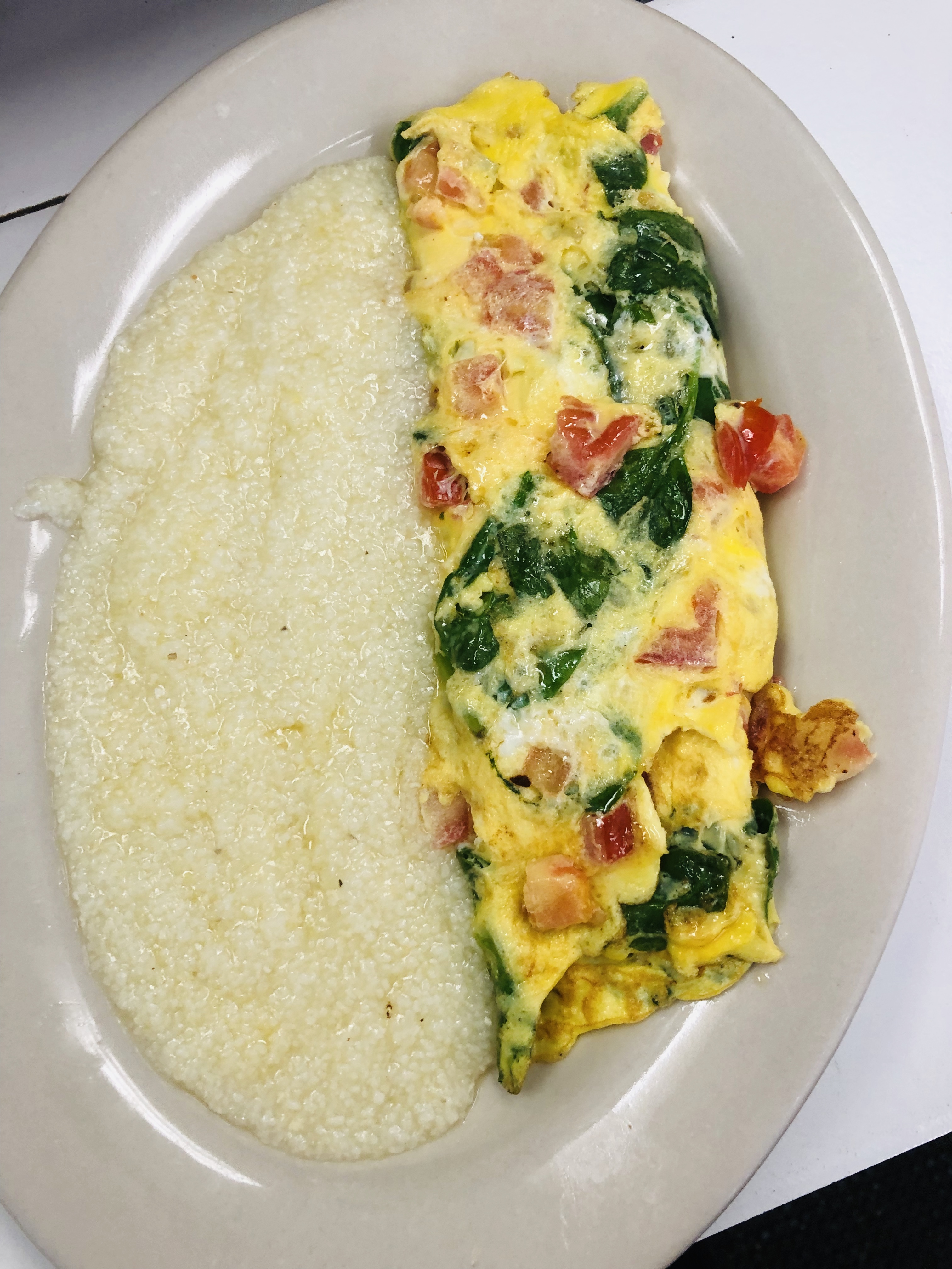 Order Spinach Omelet food online from Johnny's Pizza Diner store, Bronx on bringmethat.com