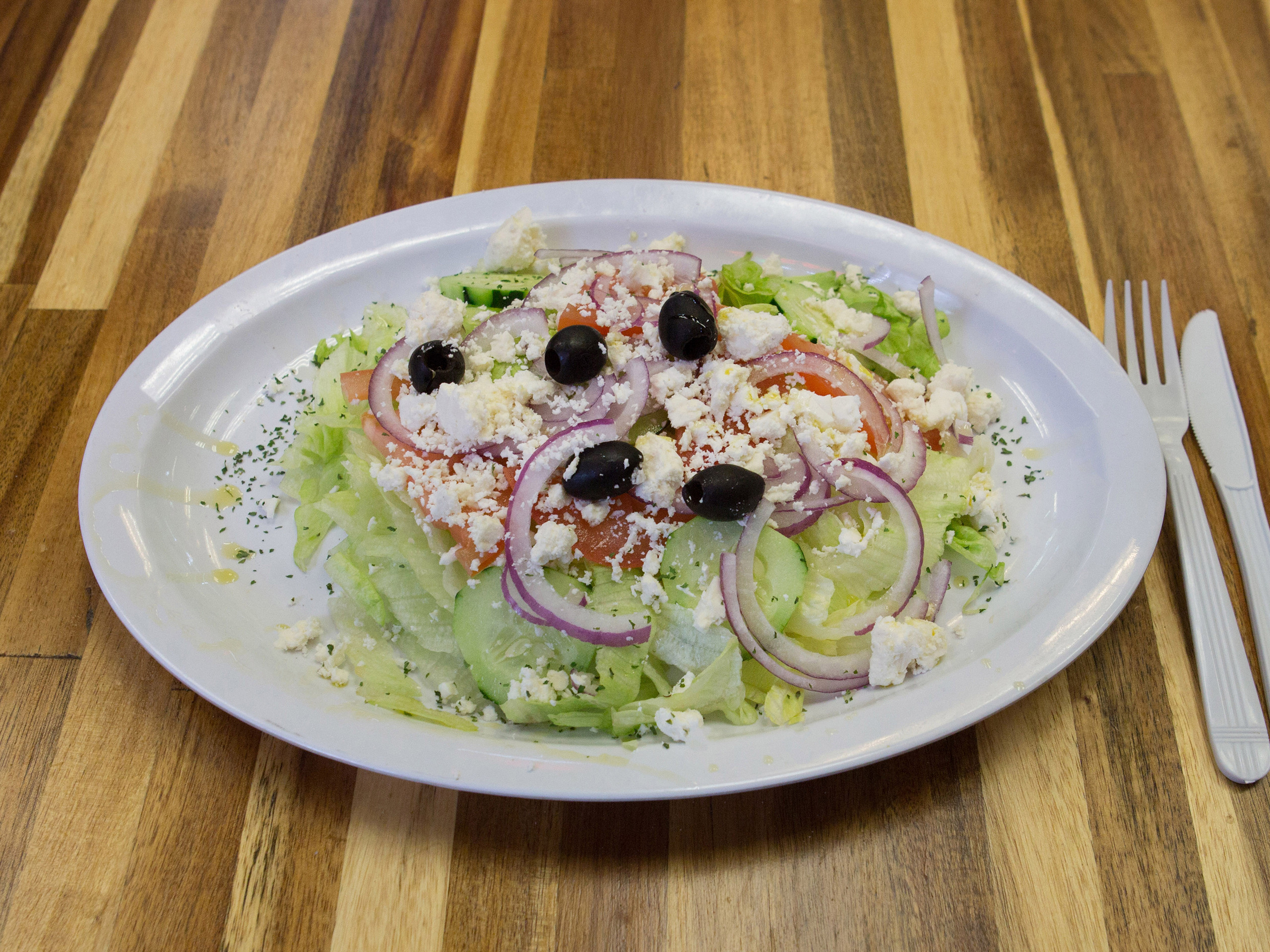 Order Greek Salad food online from Bardolino Pizza 2 store, New York on bringmethat.com