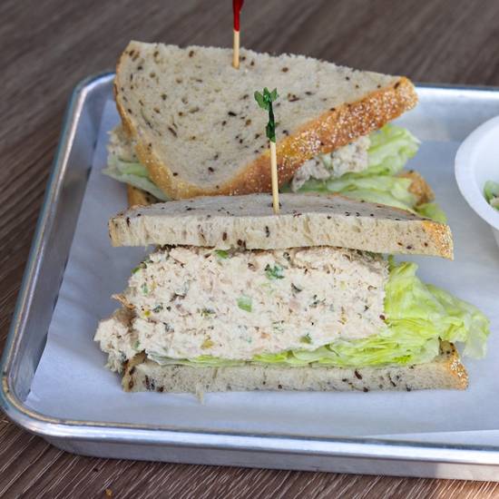 Order Tuna Salad Sandwich food online from Nate'n Al Delicatessen store, Beverly Hills on bringmethat.com