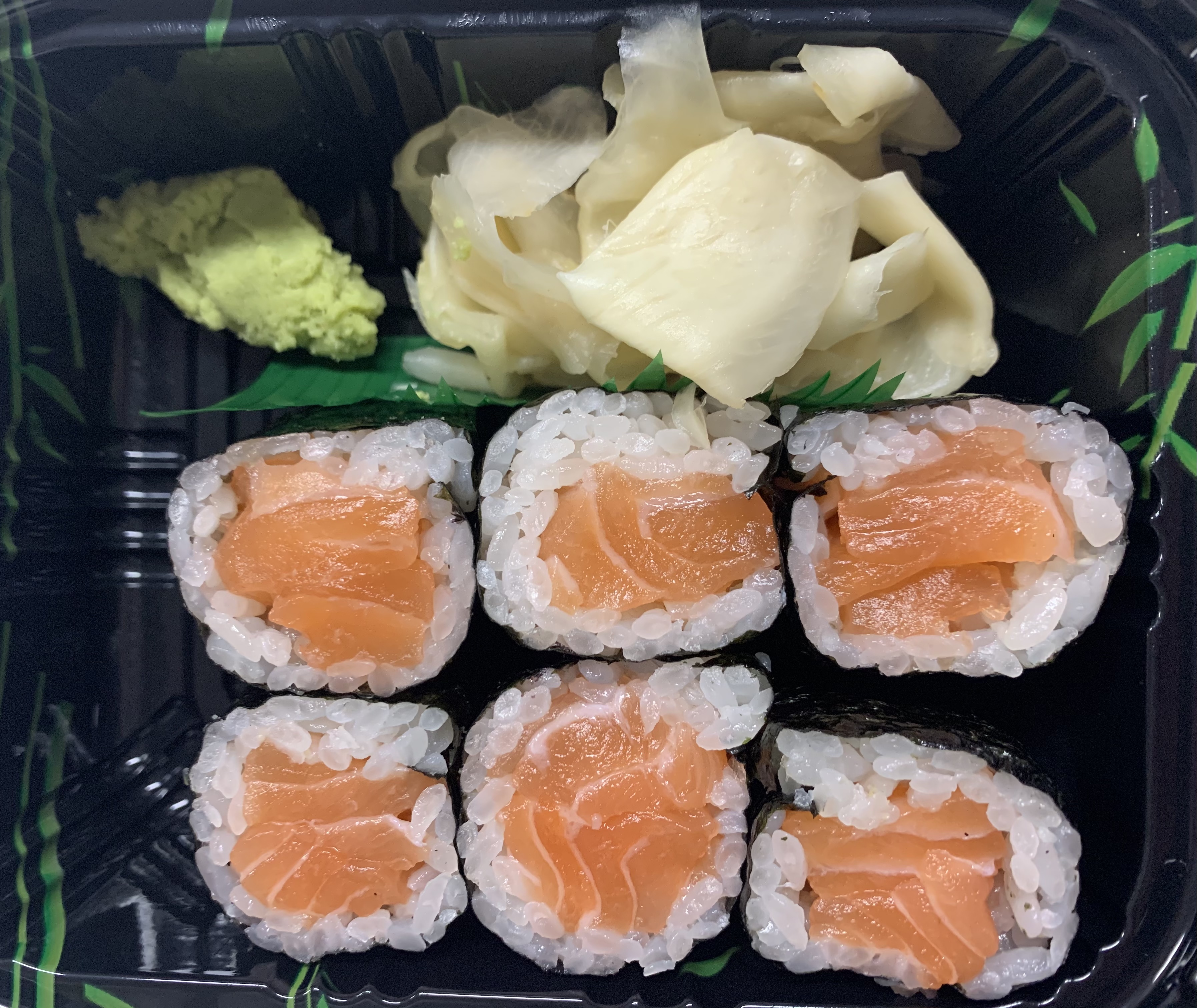 Order Salmon Roll food online from Musashi Asian Cuisine store, Brooklyn on bringmethat.com
