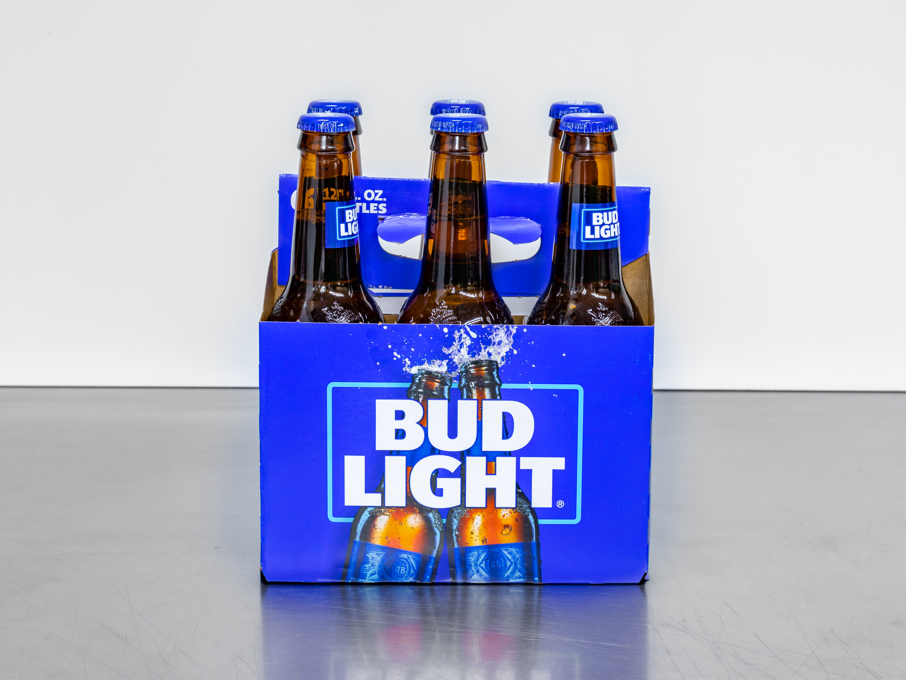 Order Bud Light 6 Pack 12 oz. Bottles food online from In The Zone V store, Phoenix on bringmethat.com