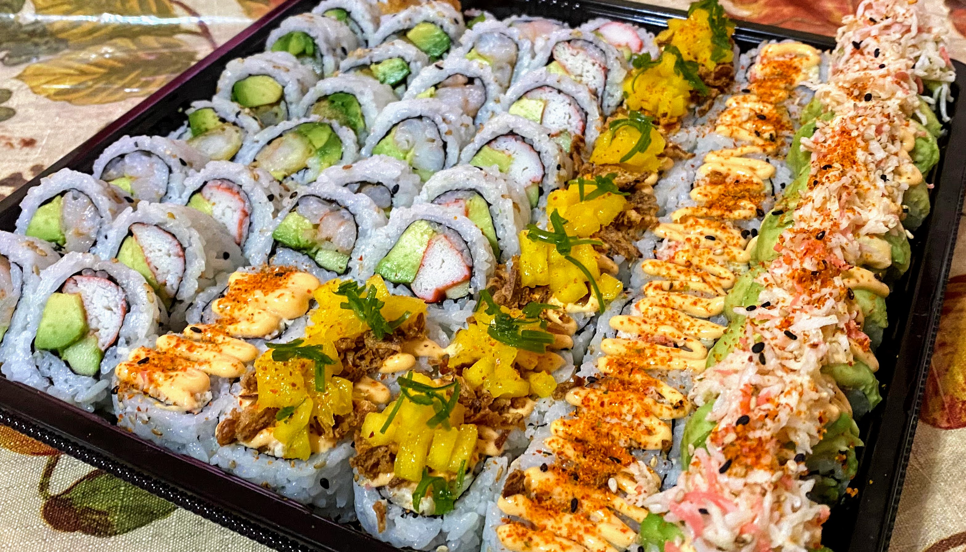 Order Combo Classic Volcano food online from Love Sushi Pop store, Newark on bringmethat.com