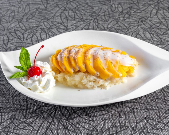 Order Sweet Sticky Rice Mango food online from Thai House store, Kansas City on bringmethat.com
