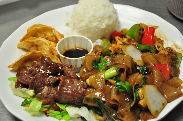 Order 2 Item Paso Mix food online from Thai Bbq & Combo store, Paso Robles on bringmethat.com
