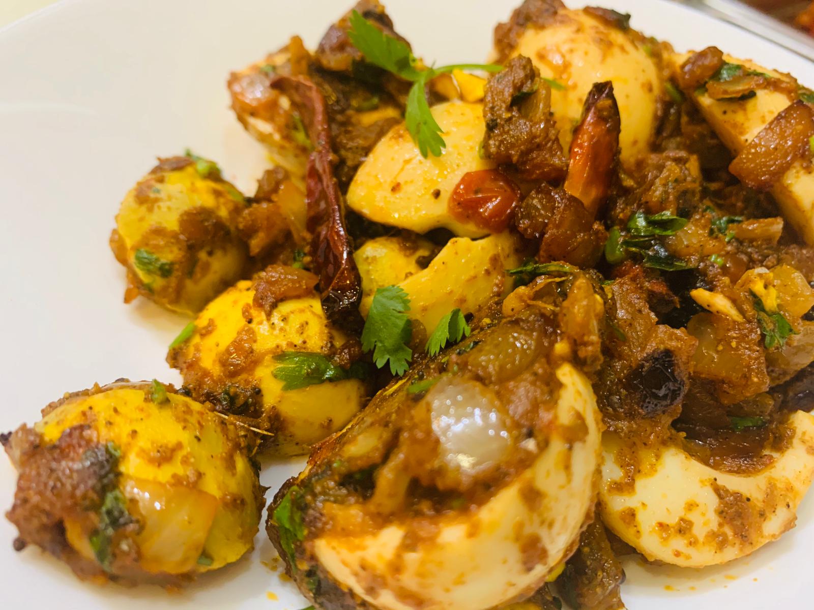 Order Egg Sukka food online from Thalaiva Indian Kitchen store, Park Ridge on bringmethat.com