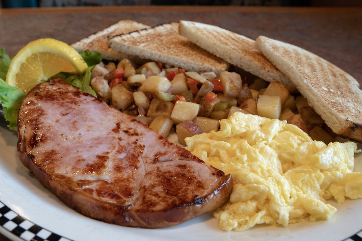 Order Hickory Smoked Ham & Eggs food online from Black Bear Diner store, Torrance on bringmethat.com
