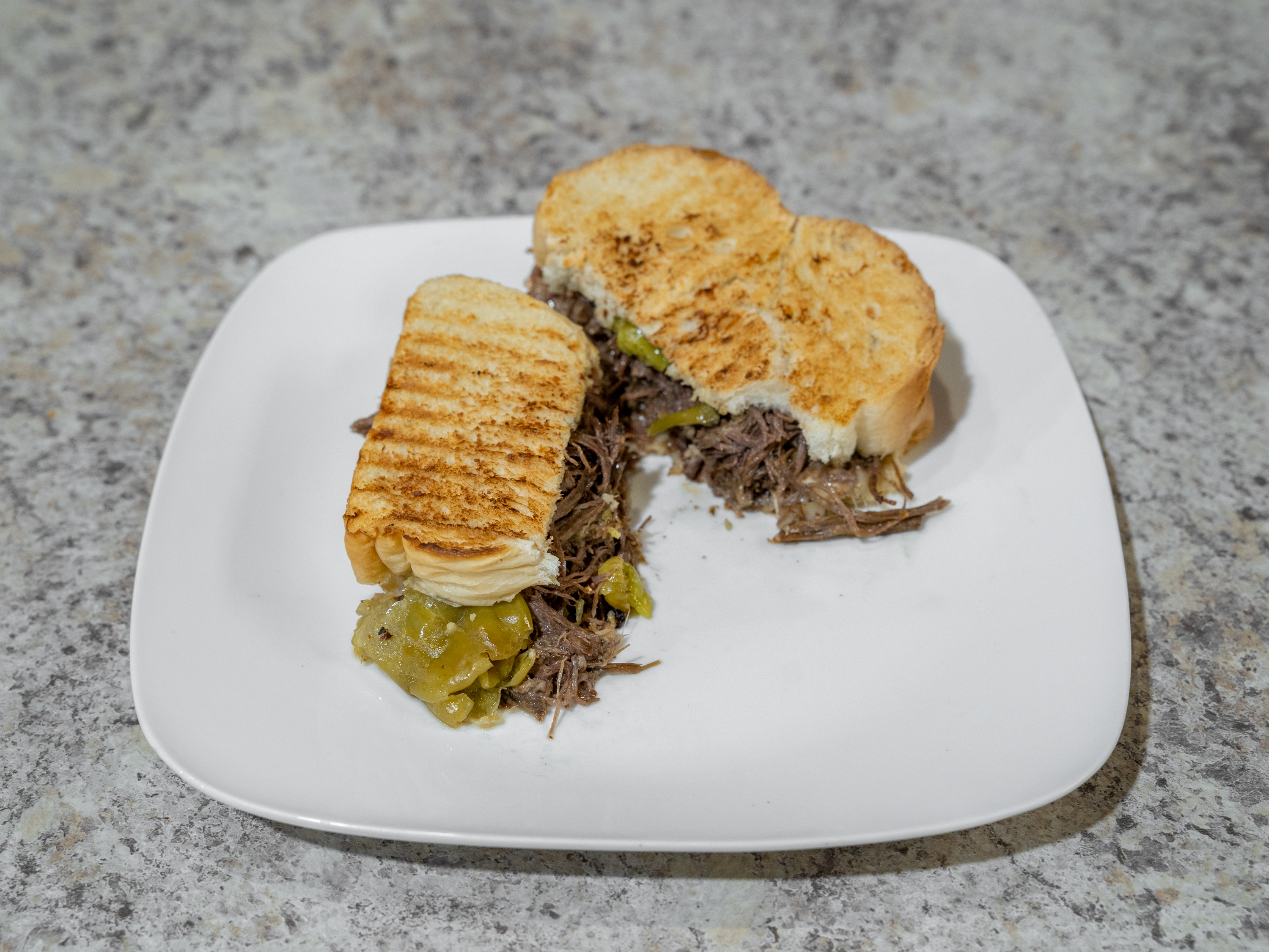 Order Mama's Italian Beef Sandwich food online from Trunnell Gourmet Deli On 54 store, Owensboro on bringmethat.com