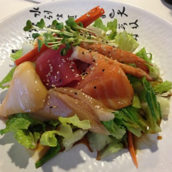 Order Sashimi Salad food online from Jasmine Hana Sushi & Thai store, San Pedro on bringmethat.com