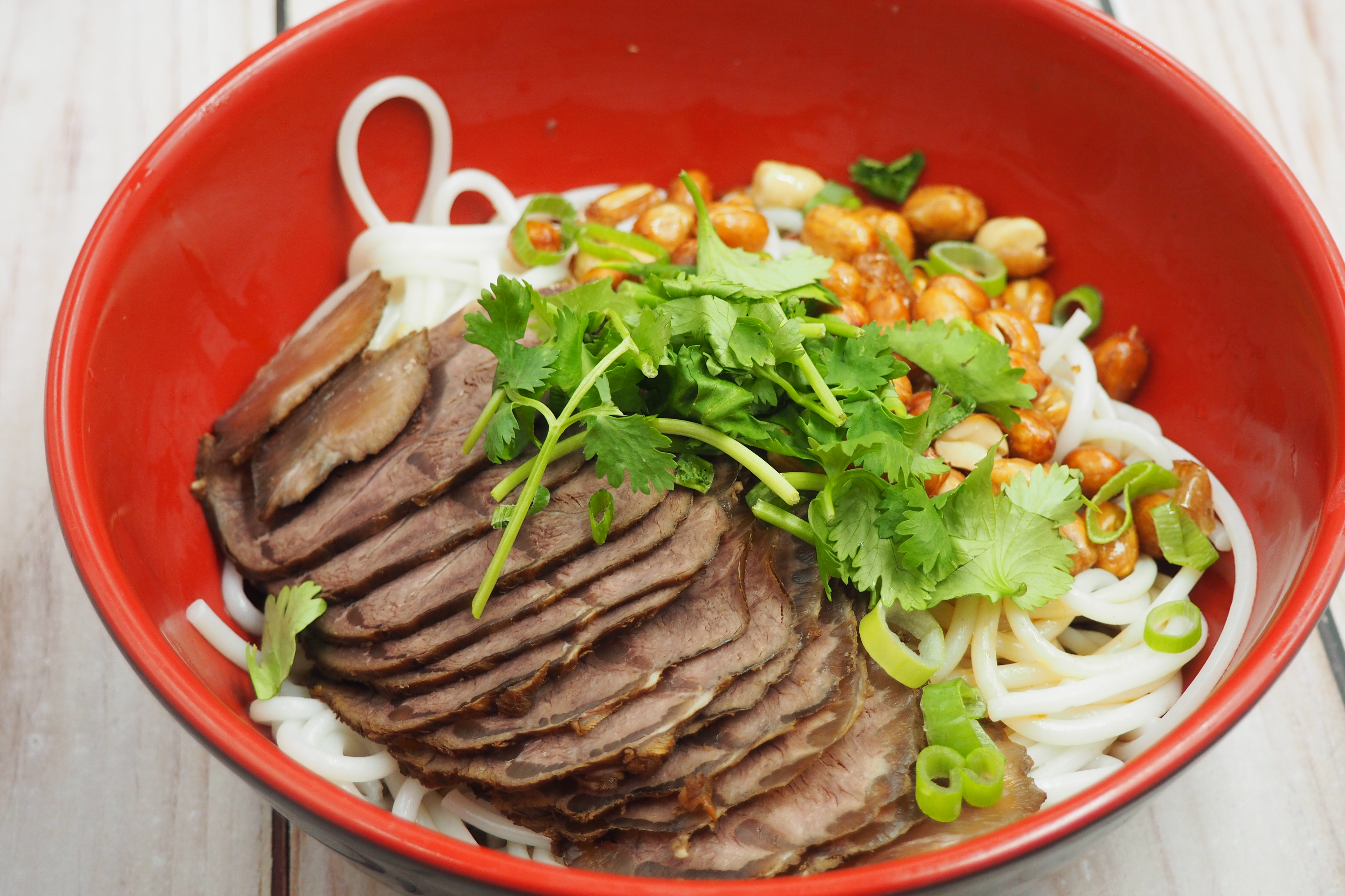 Order Hunan Beef Rice Noodle food online from Bai Wei store, Philadelphia on bringmethat.com