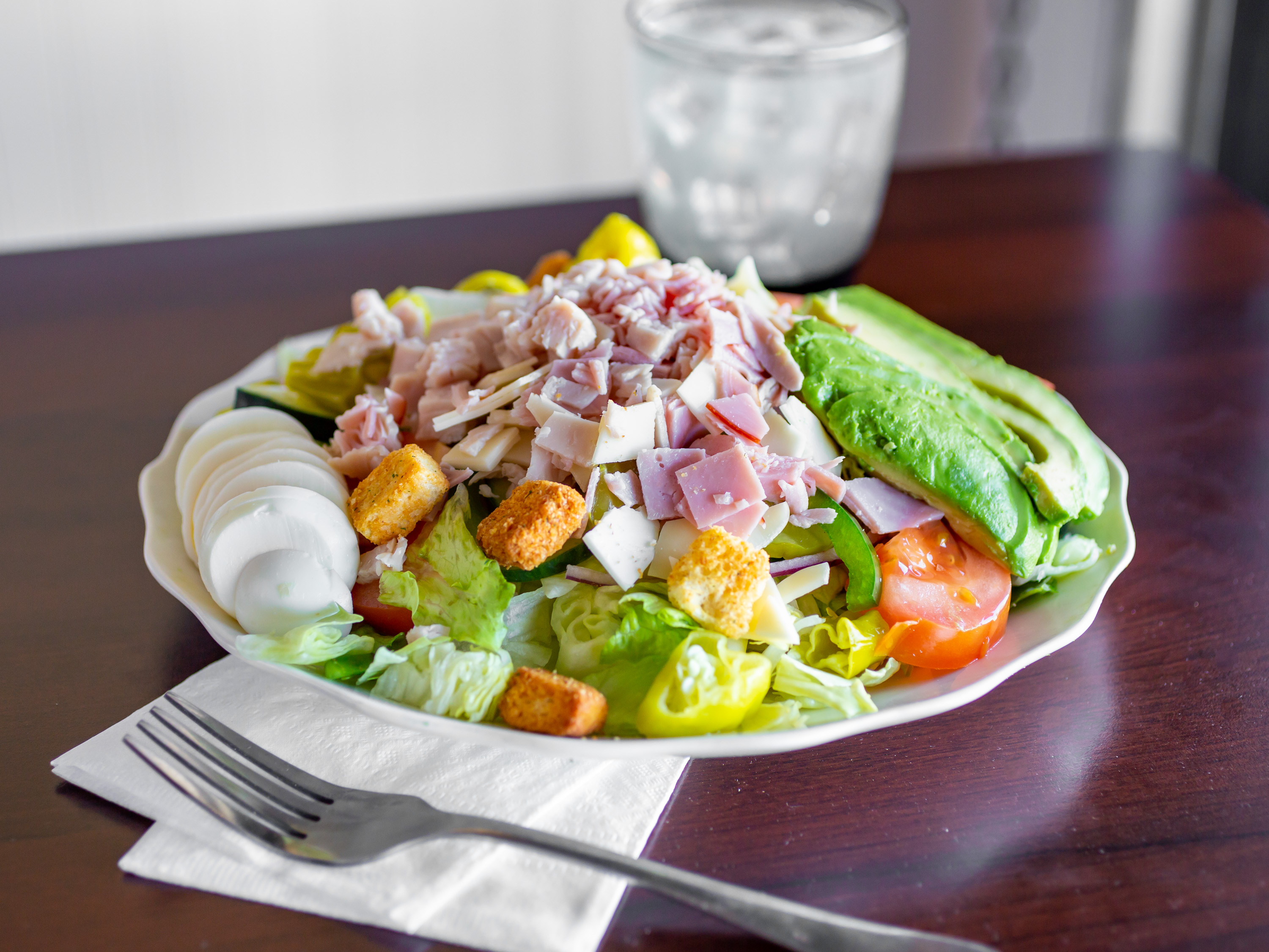 Order Chef Salad Lunch food online from Sandwich Saloon store, San Pedro on bringmethat.com