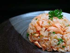 Order A5. Salmon Fried Rice food online from Bengee Sushi store, Ontario on bringmethat.com