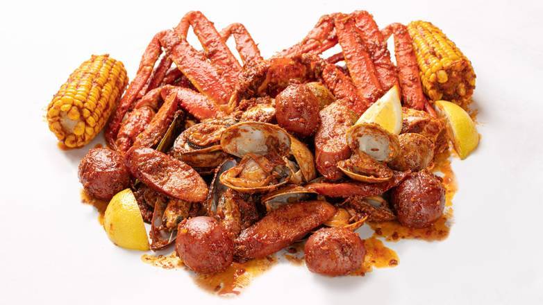 Order Seaman's Catch Combo l $5 OFF food online from Raising Crab store, Los Angeles on bringmethat.com