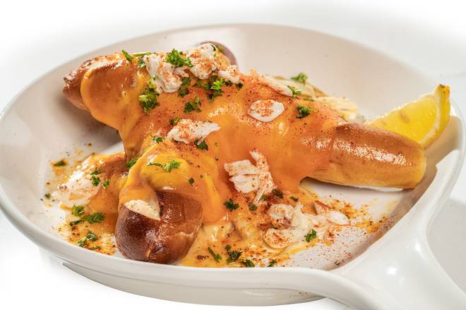 Order CRAB PRETZELS food online from Glory Days Grill store, Hunter Mill on bringmethat.com