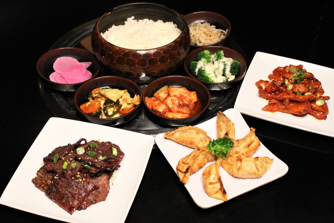 Order DIY Family Meal (Uncooked) food online from Oz Korean Bbq store, Sacramento on bringmethat.com