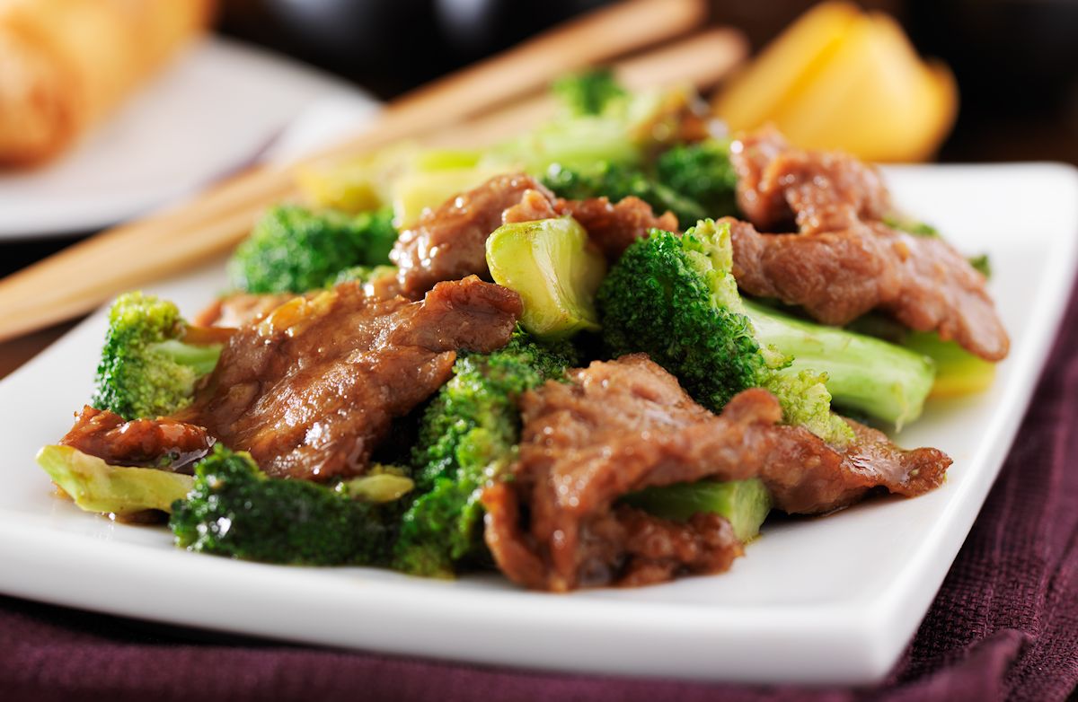 Order 59. Beef with Broccoli food online from Peking House store, Hendersonville on bringmethat.com