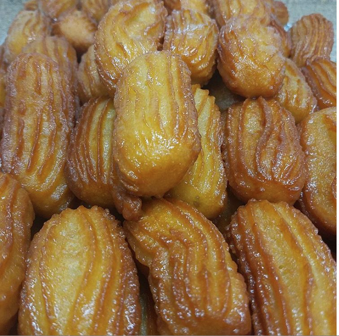 Order Talumba (Price per Lb.) food online from Sweet & Sweeter Bakery store, Sterling Heights on bringmethat.com