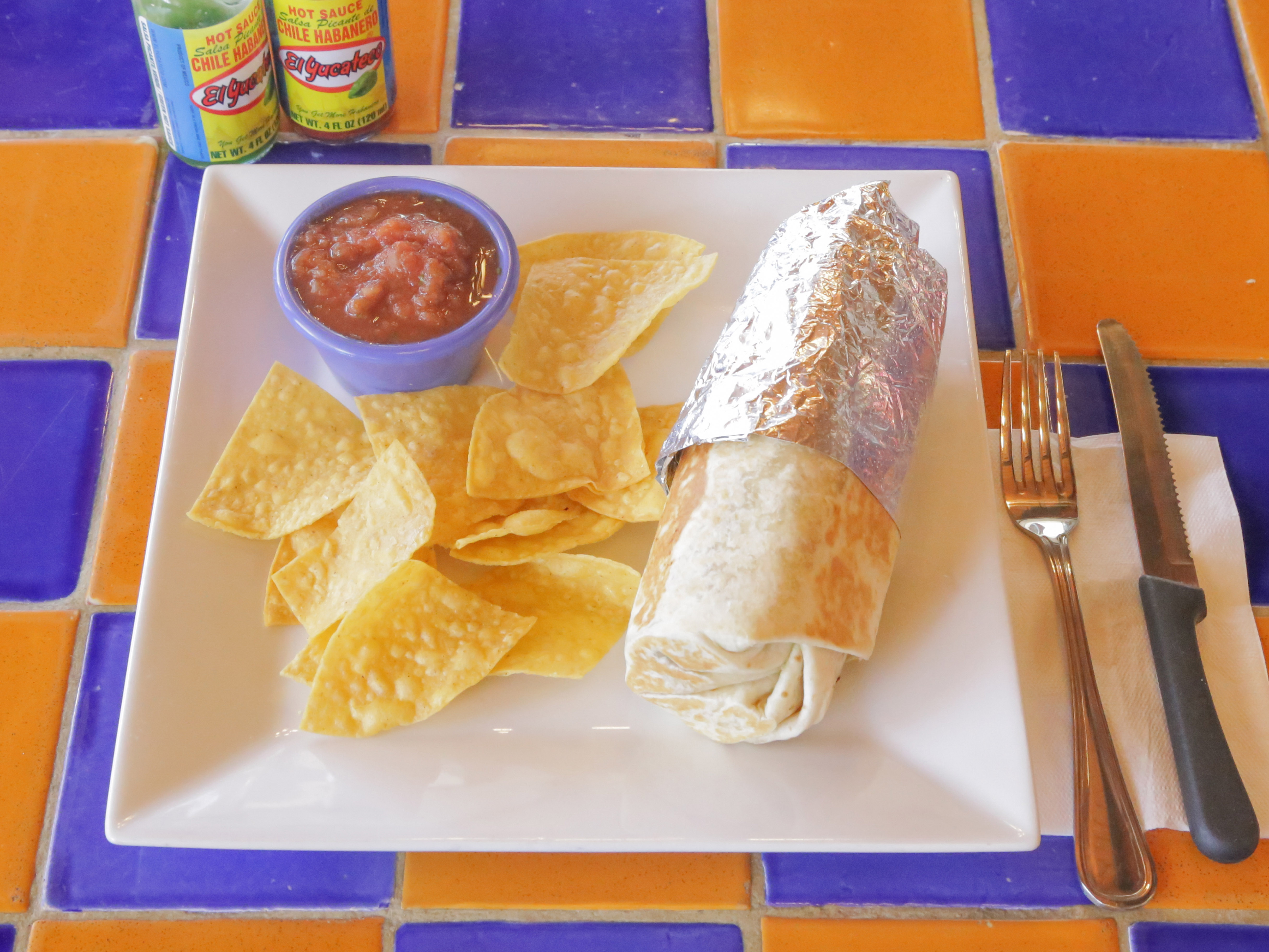 Order Large Chicken Burrito  food online from Maya sol mexican grill store, Somerville on bringmethat.com