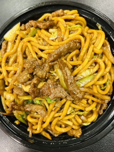 Order Beef Lo Mein food online from Eddie Cheng store, Lakeville on bringmethat.com