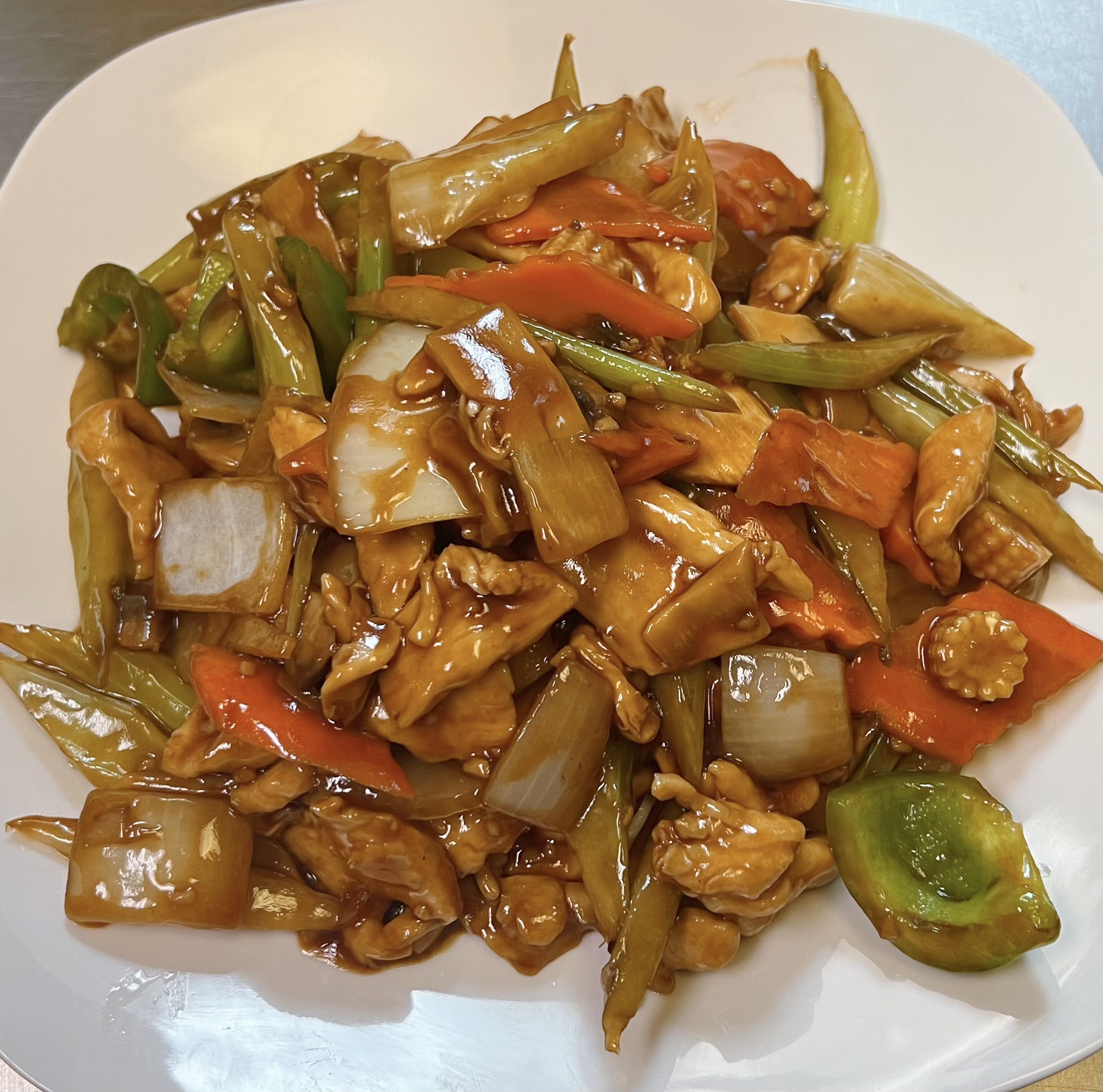 Order Hunan Chicken food online from Hunan Express store, Ballwin on bringmethat.com