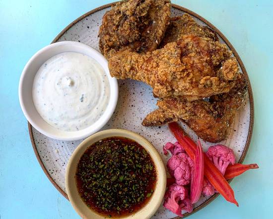 Order Za'atar Fried Chicken (4 pcs)  food online from Mayfield Restaurant & Market store, Orange County on bringmethat.com