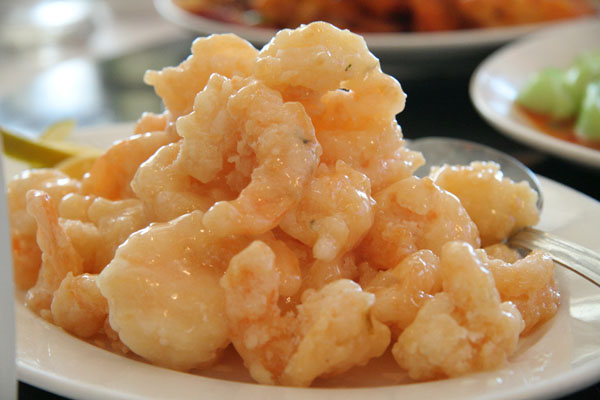 Order S17. Coconut Shrimp food online from Lian's Kitchen store, Garfield on bringmethat.com